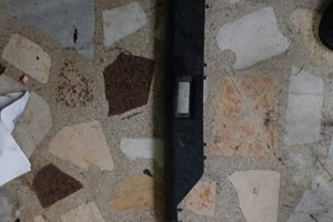 Peugeot 406 arka plaka cercevesi Peugeot 406 arka plaka cercevesi 9630406477